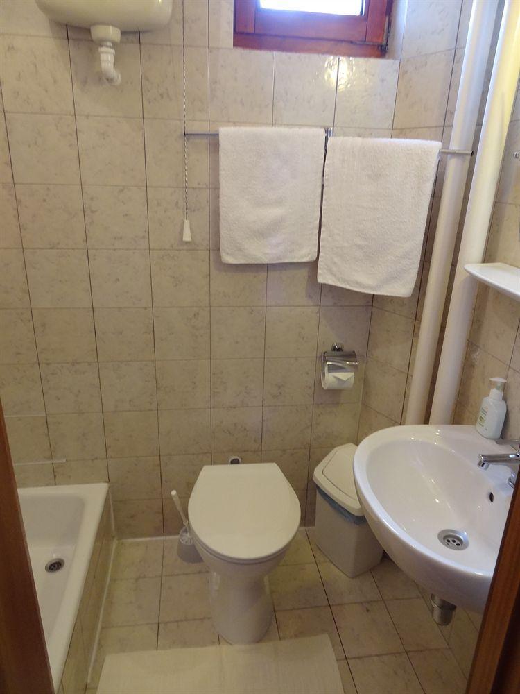Bai Panzio Guest house